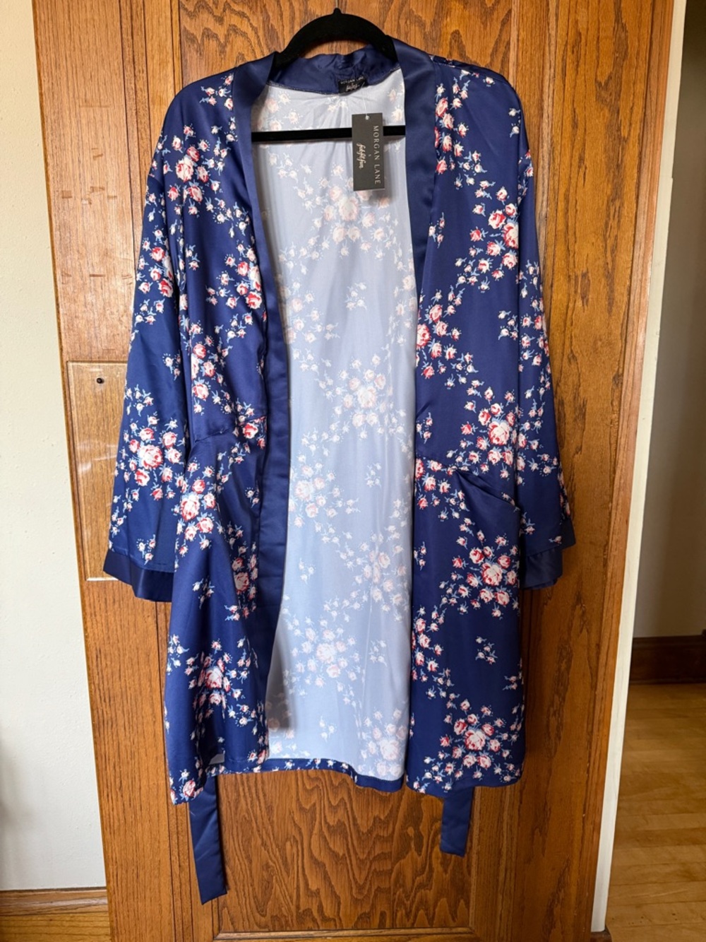 Morgan Lane Navy Floral Satin Robe